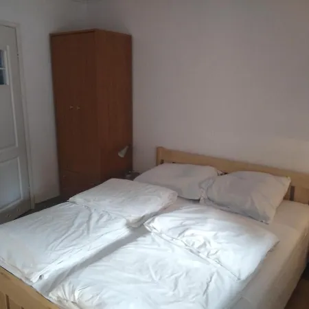 Goscinne Irena Bed & Breakfast *