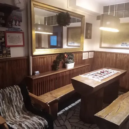 Gościnne Irena Nocleg ze śniadaniem 3*