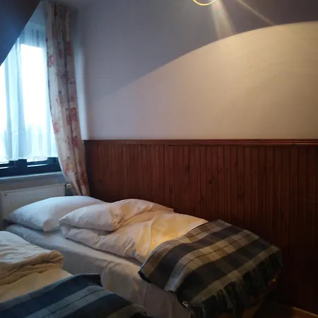 Couette-café Goscinne Irena 3*